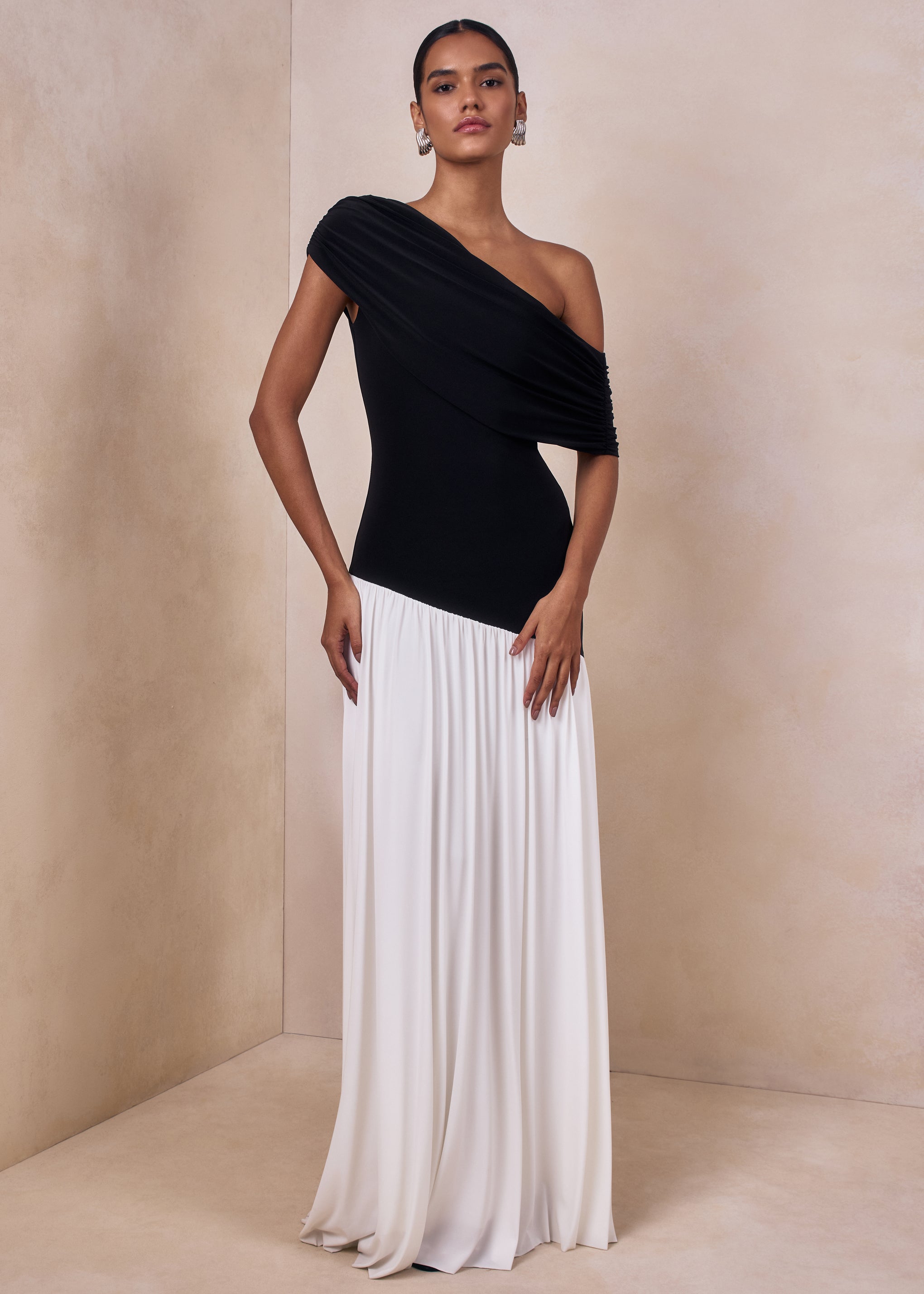 Doroyta | Black And White Asymmetric-Neck Maxi Dress